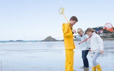 images_3_enfants_bleu_jaune_Mary_Mounier